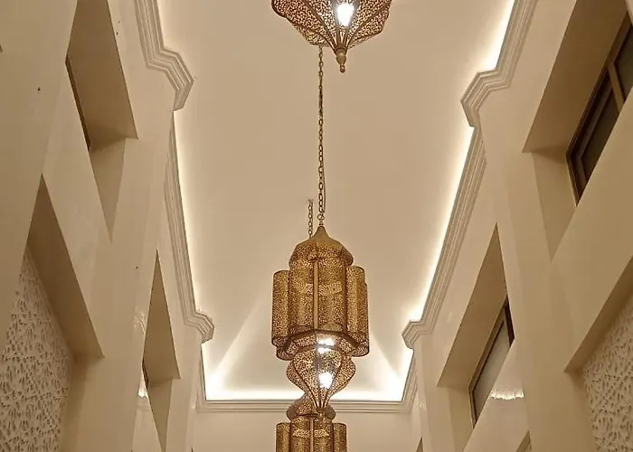 Atalaya 马尔韦利亚