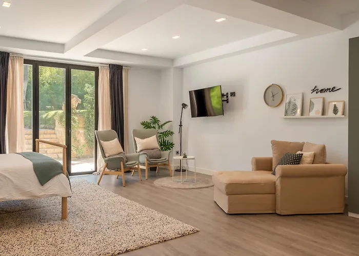 Вілла Atalaya *